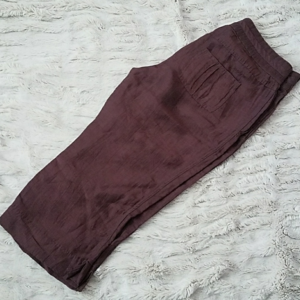 EUC...Linen Capris